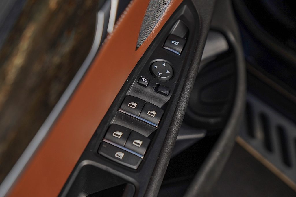 Thumbnail: 2019 BMW X6 - 29