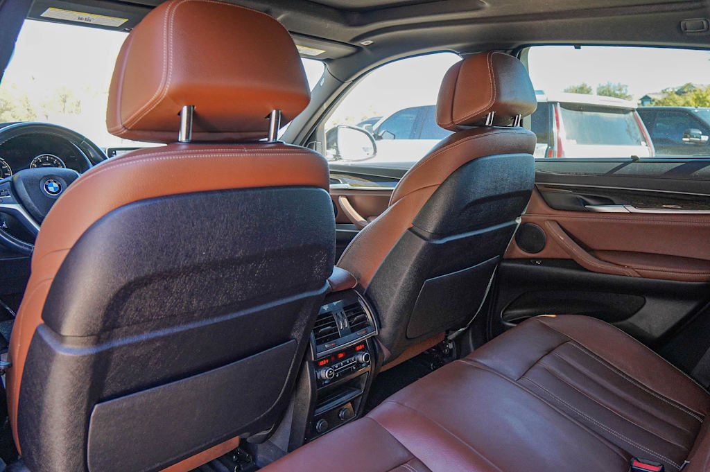 Thumbnail: 2019 BMW X6 - 9