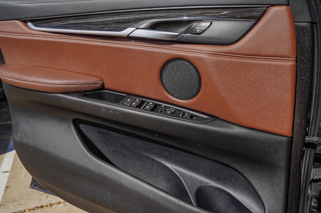 Thumbnail: 2019 BMW X6 - 28