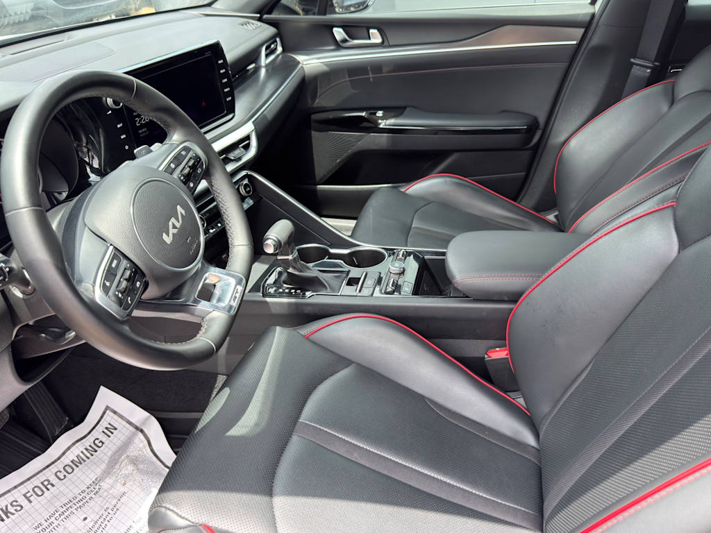 Thumbnail: 2023 Kia K5 - 10