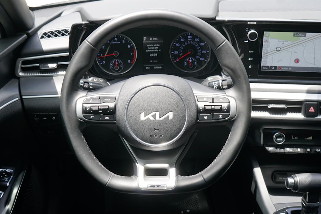 Thumbnail: 2023 Kia K5 - 10