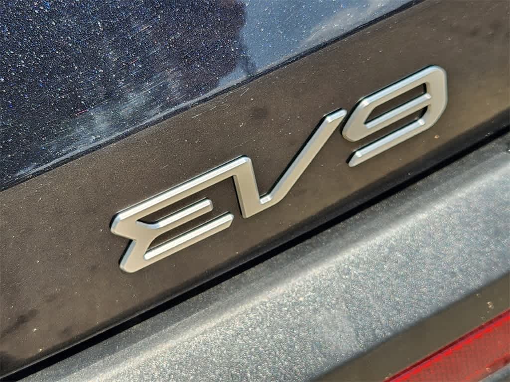 Thumbnail: 2025 Kia EV9 - 5