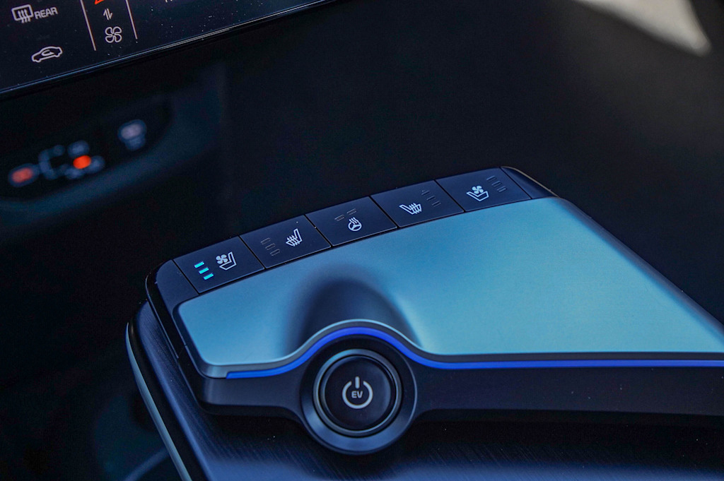 Thumbnail: 2025 Kia EV6 - 26