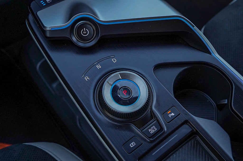 Thumbnail: 2025 Kia EV6 - 14