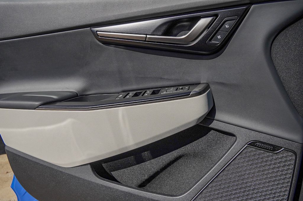 Thumbnail: 2025 Kia EV6 - 28