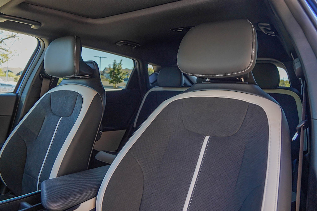 Thumbnail: 2025 Kia EV6 - 10