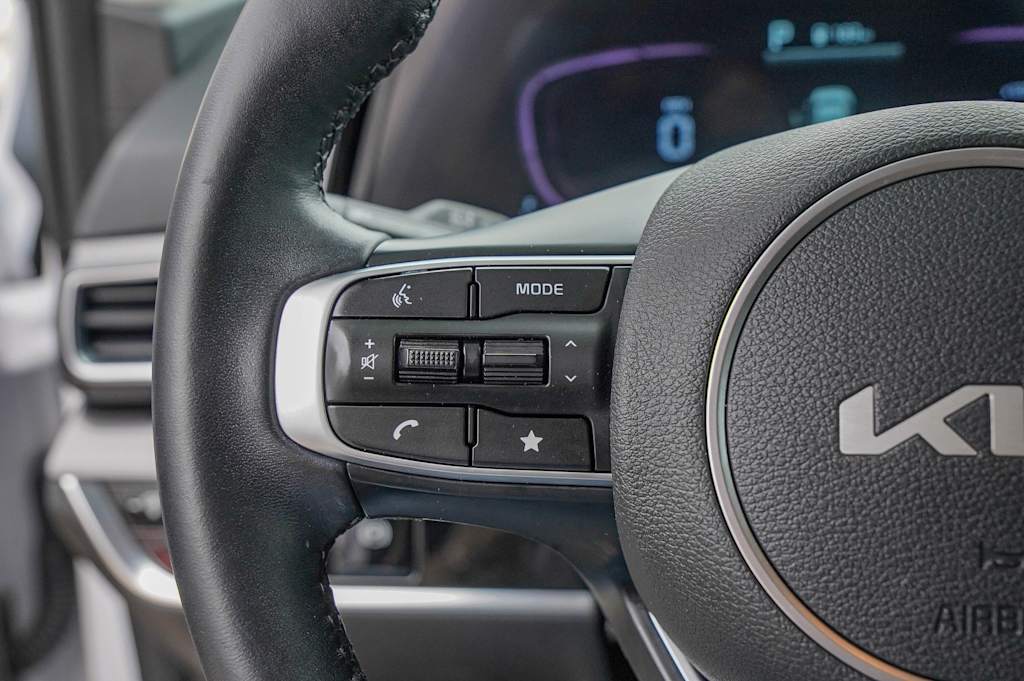 Thumbnail: 2023 Kia Sportage - 19