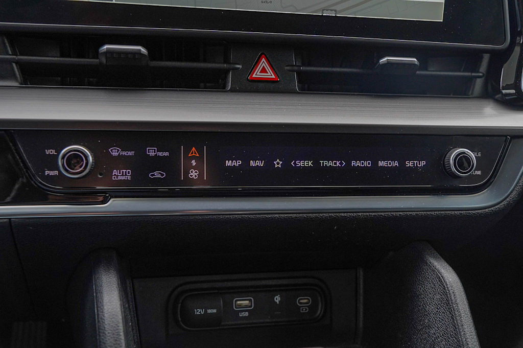 Thumbnail: 2023 Kia Sportage - 22