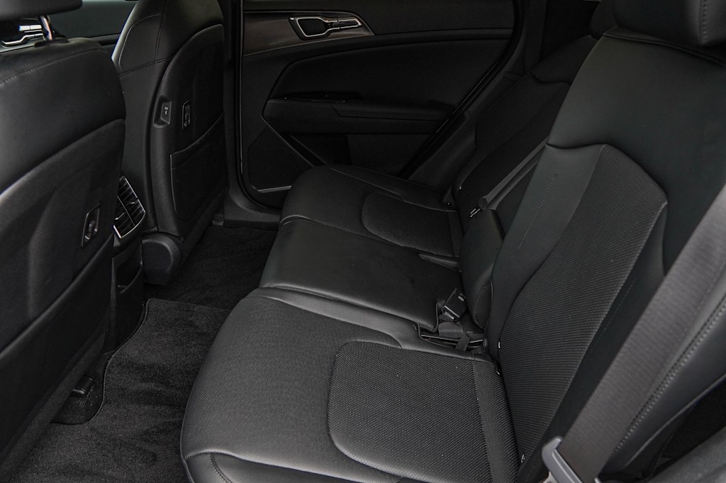 Thumbnail: 2023 Kia Sportage - 30