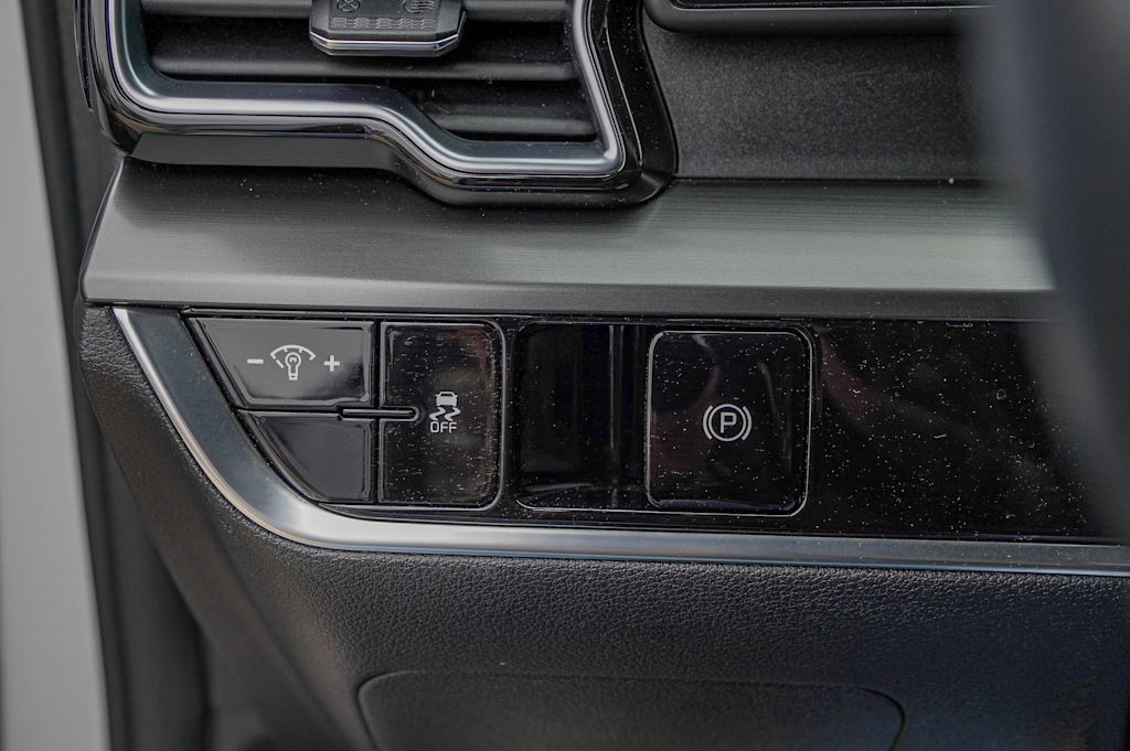 Thumbnail: 2023 Kia Sportage - 25