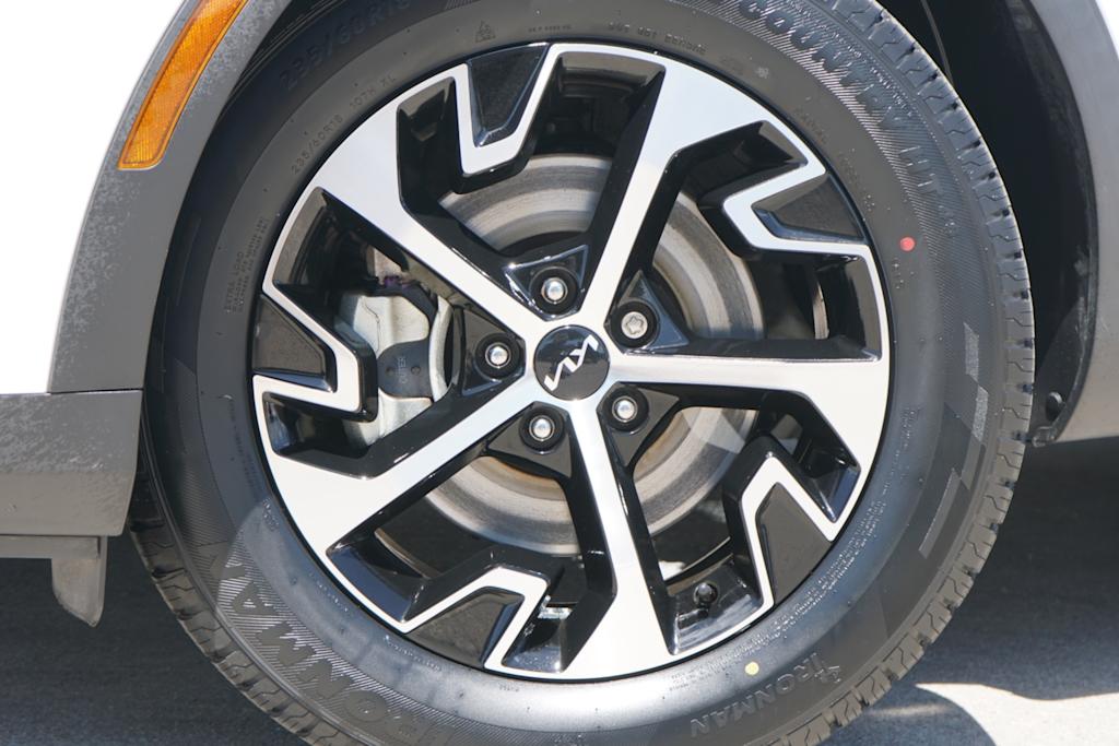 Thumbnail: 2023 Kia Sportage - 5