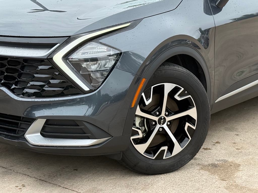Thumbnail: 2023 Kia Sportage - 19