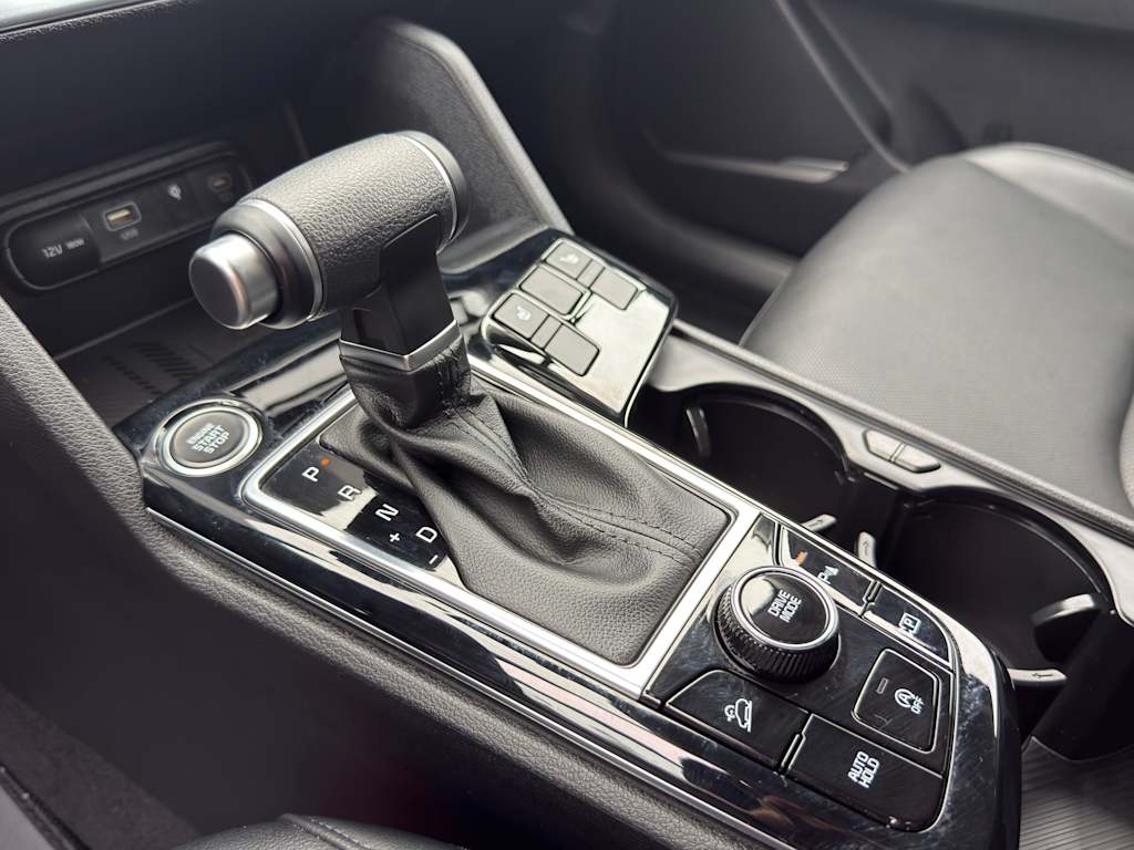 Thumbnail: 2023 Kia Sportage - 21
