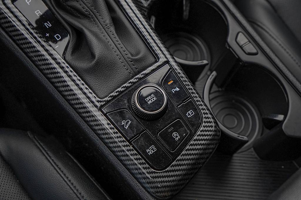 Thumbnail: 2023 Kia Sportage - 24