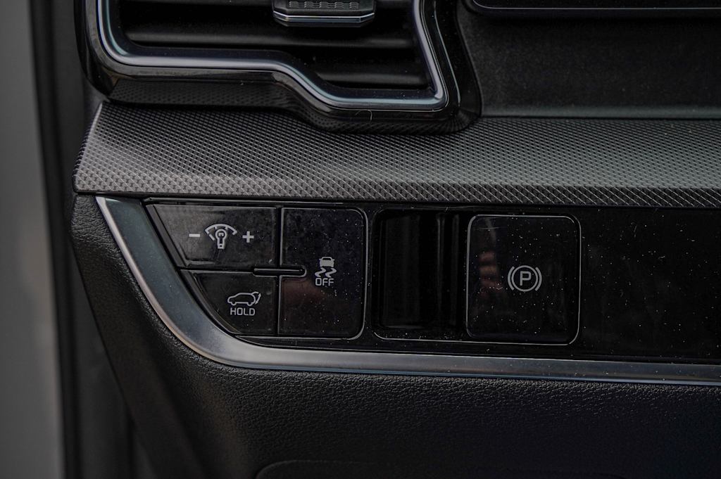 Thumbnail: 2023 Kia Sportage - 25