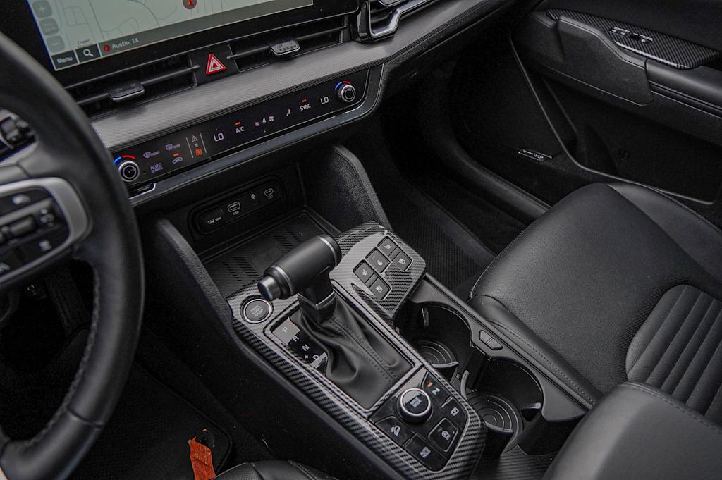 Thumbnail: 2023 Kia Sportage - 12