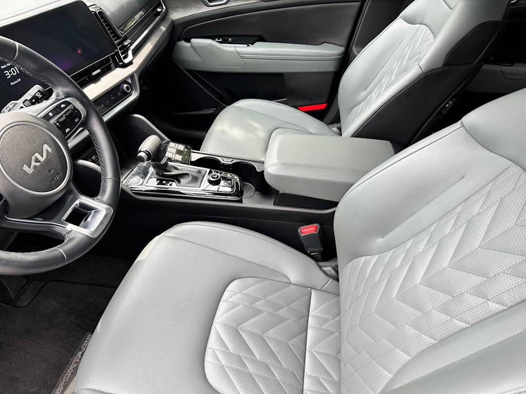 Thumbnail: 2023 Kia Sportage - 9