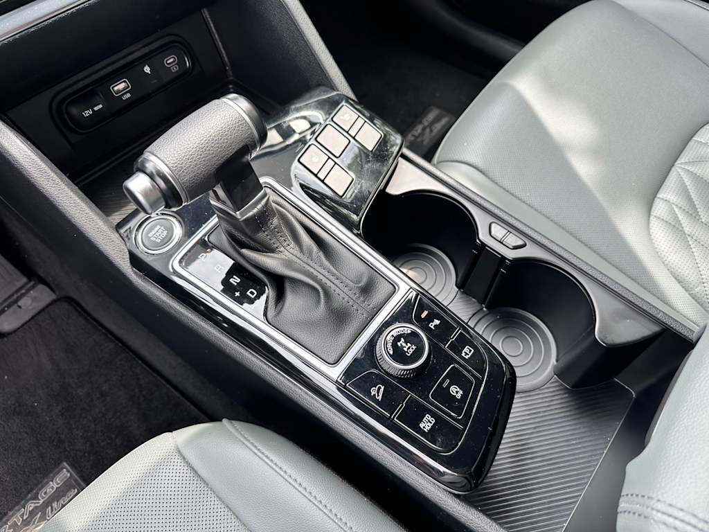 Thumbnail: 2023 Kia Sportage - 22