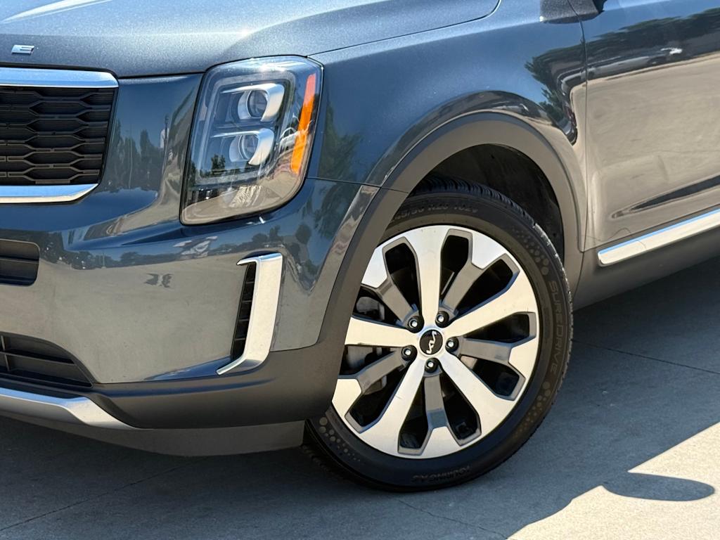 Thumbnail: 2022 Kia Telluride - 8