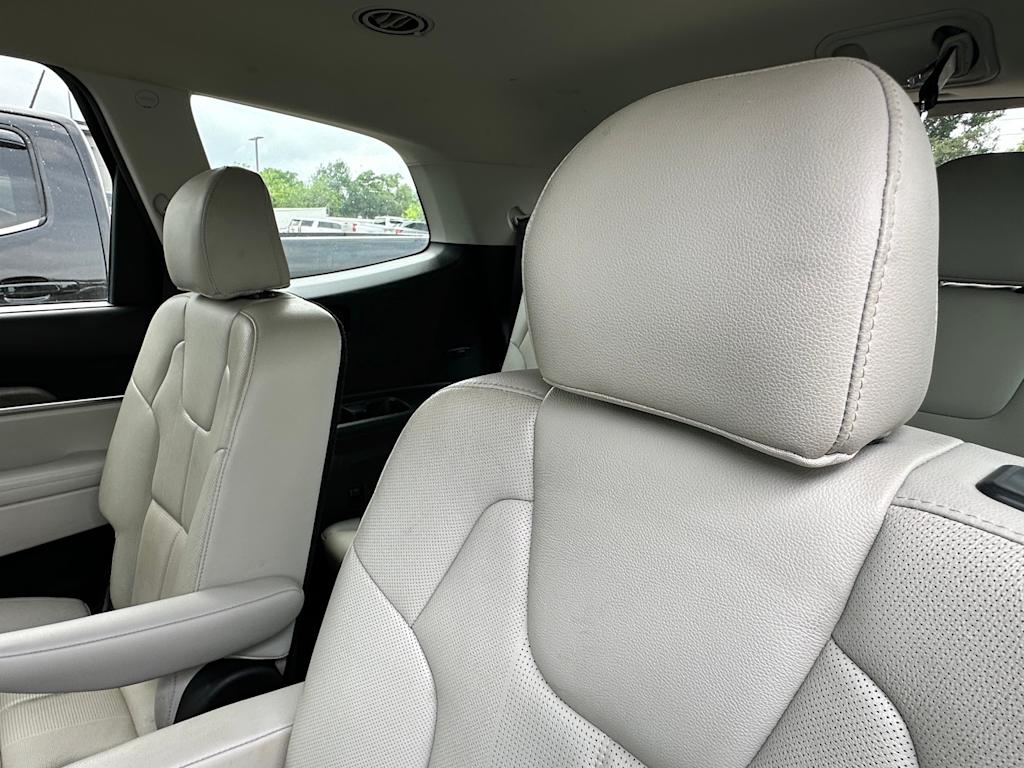 Thumbnail: 2020 Kia Telluride - 31