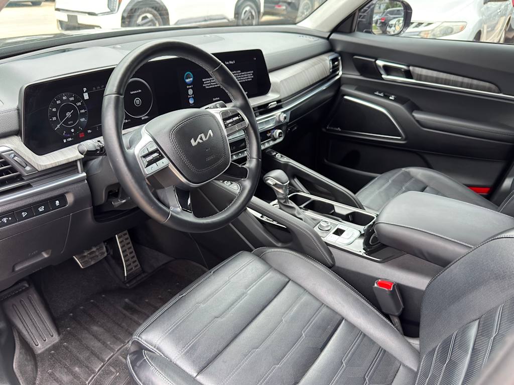 Thumbnail: 2023 Kia Telluride - 2