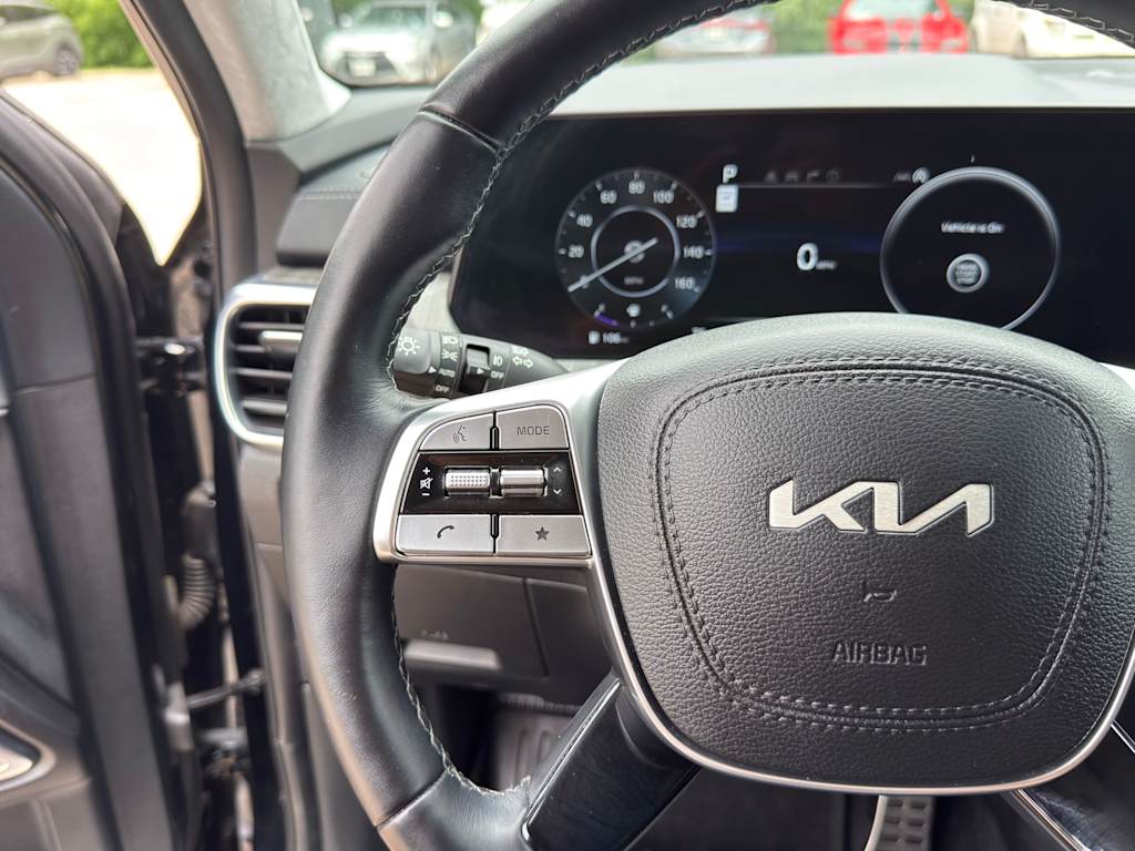 Thumbnail: 2023 Kia Telluride - 18