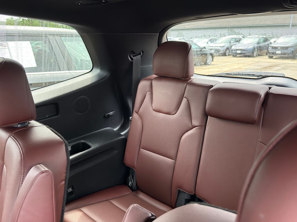 Thumbnail: 2023 Kia Telluride - 28