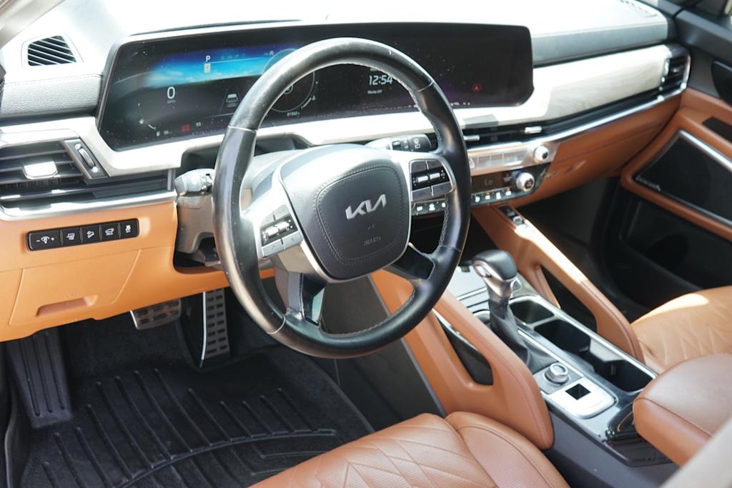 Thumbnail: 2023 Kia Telluride - 2