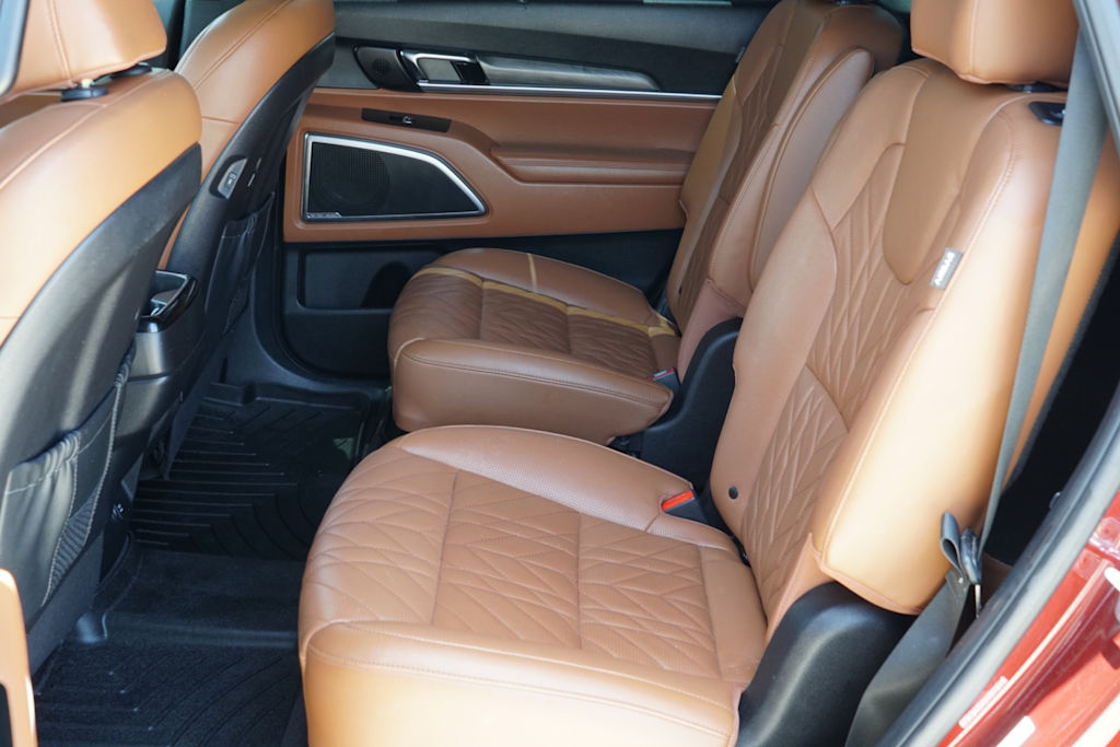 Thumbnail: 2023 Kia Telluride - 9