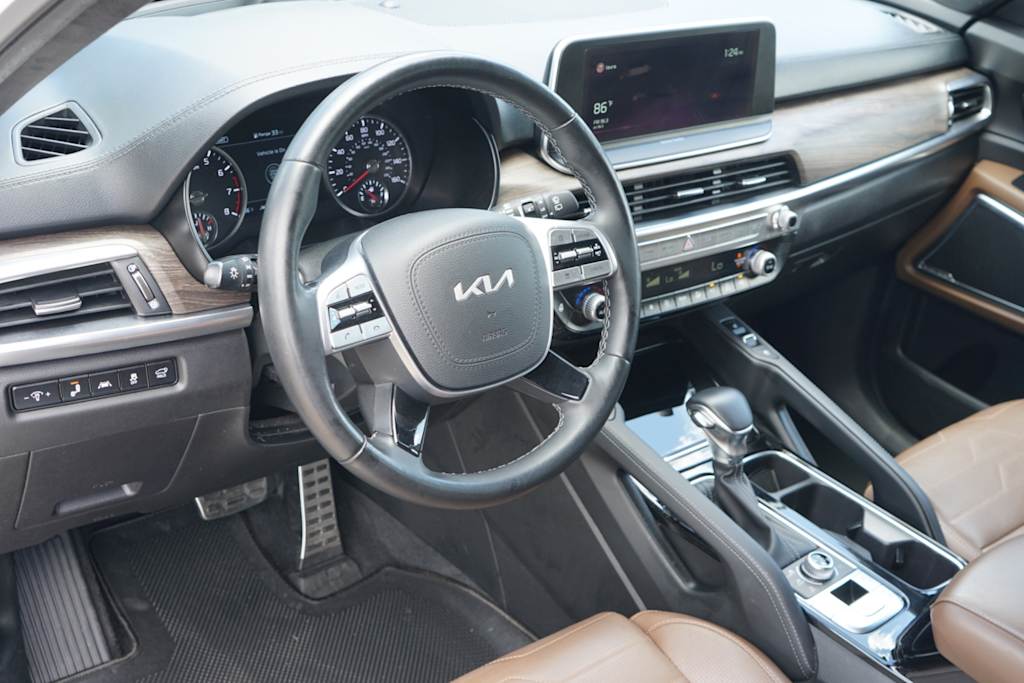 Thumbnail: 2022 Kia Telluride - 2