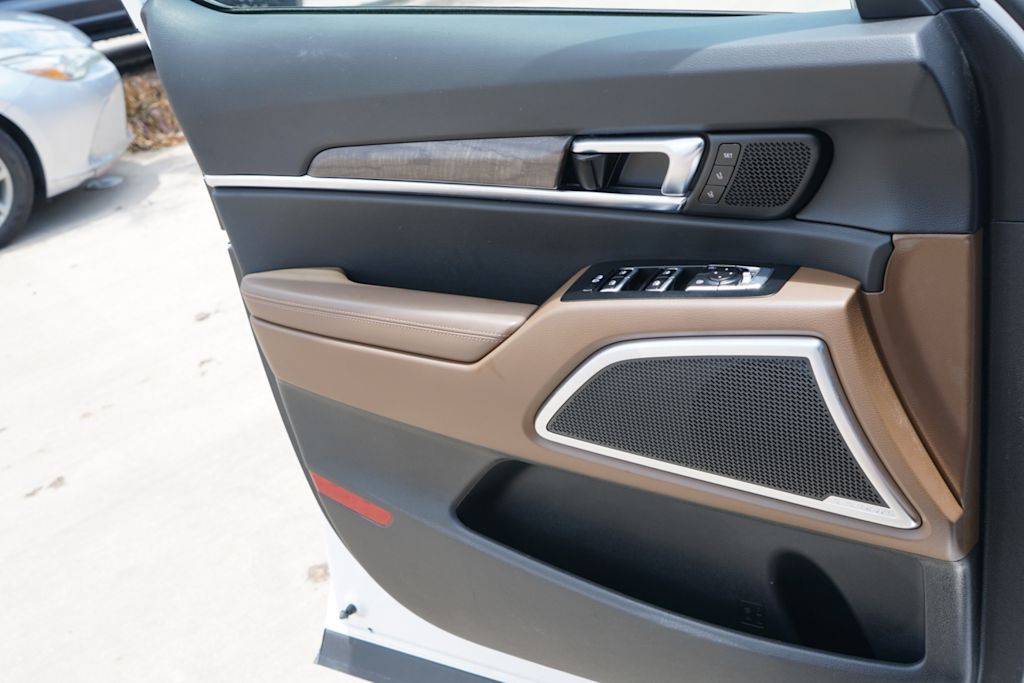 Thumbnail: 2022 Kia Telluride - 22