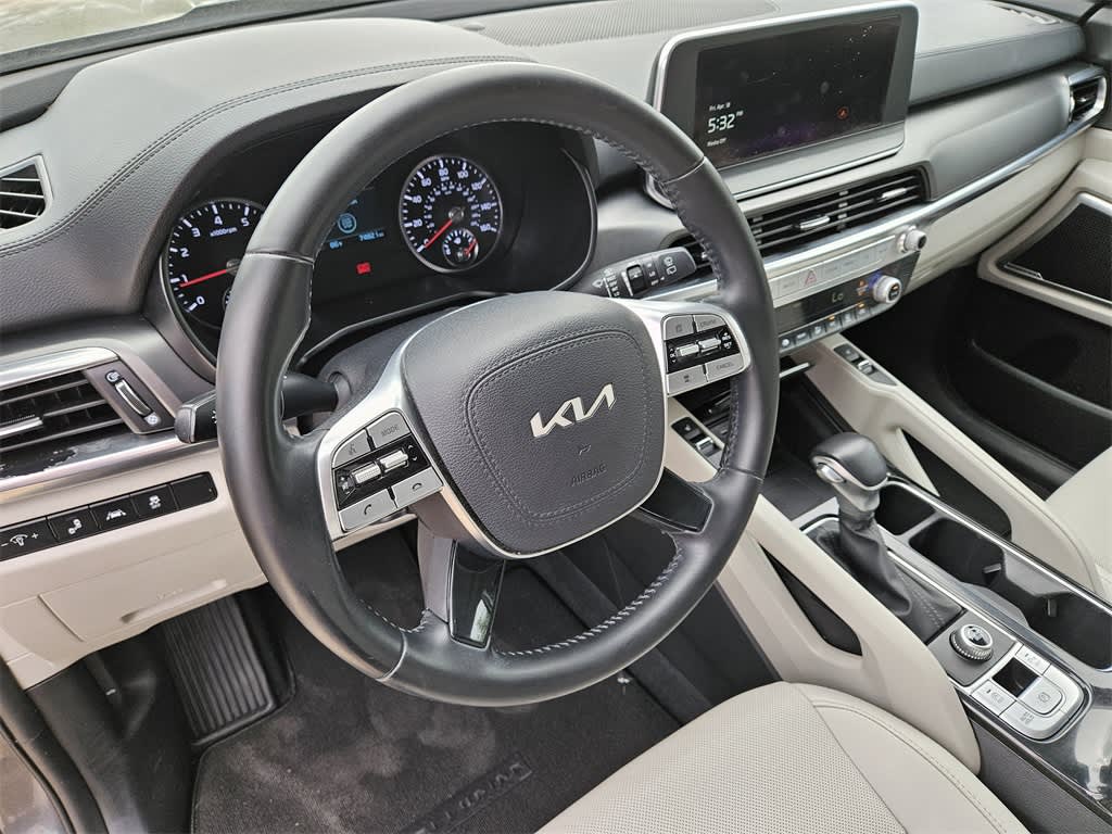 2022 Kia Telluride S 2