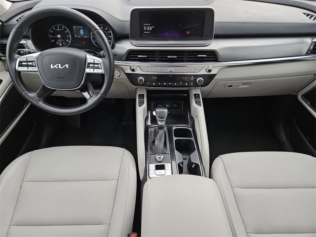 2022 Kia Telluride S 7