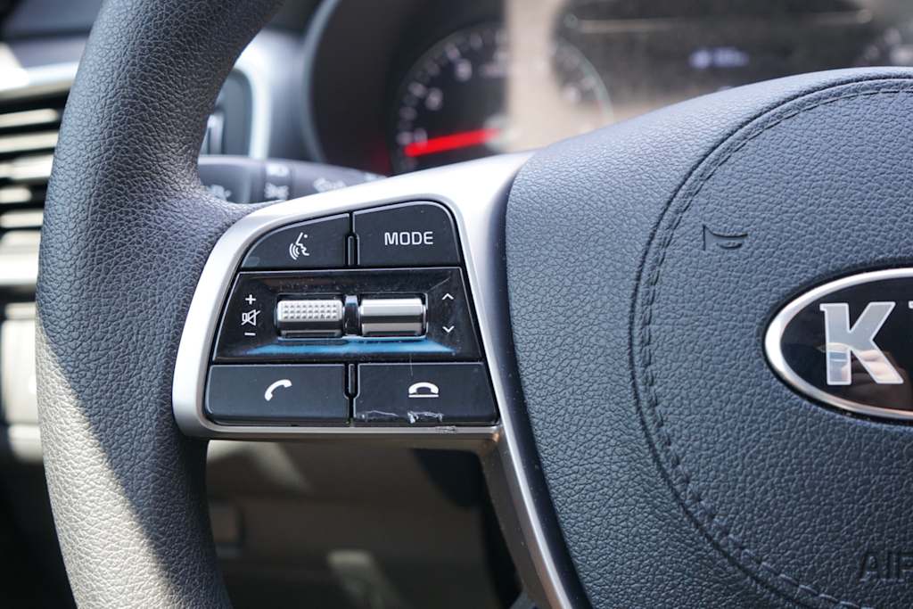 Thumbnail: 2020 Kia Sorento - 19