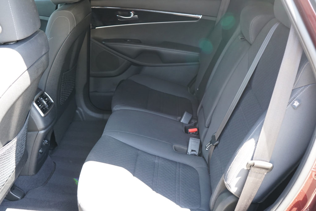 Thumbnail: 2020 Kia Sorento - 9