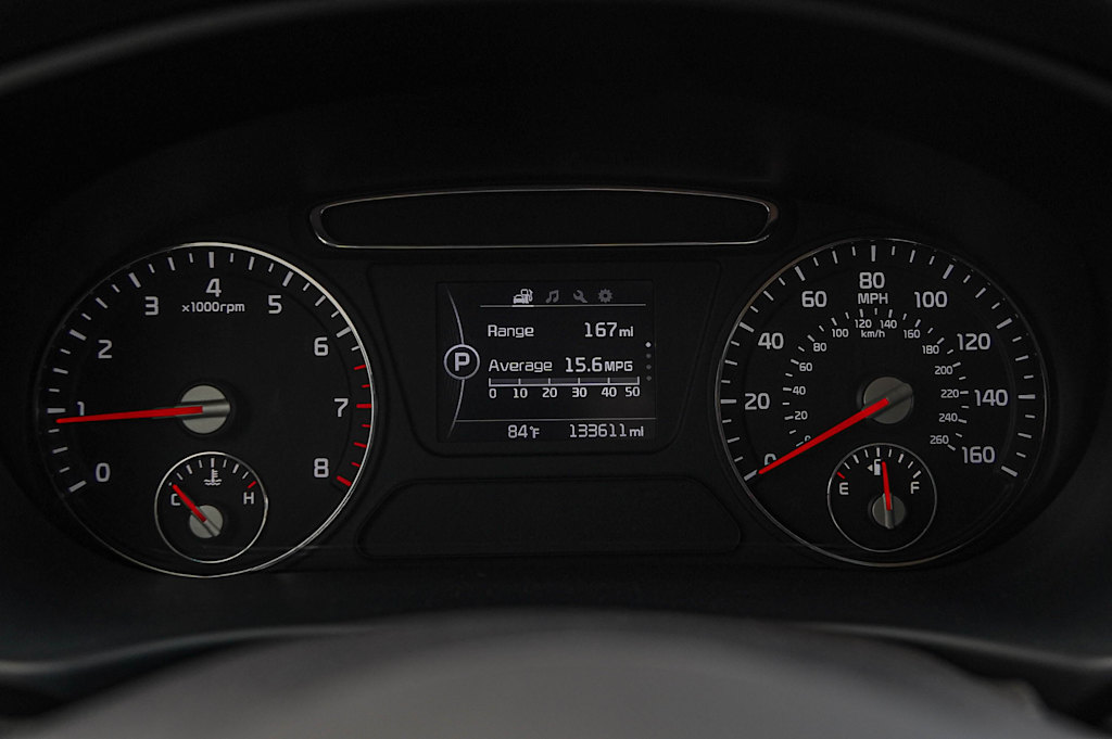 Thumbnail: 2016 Kia Sorento - 13