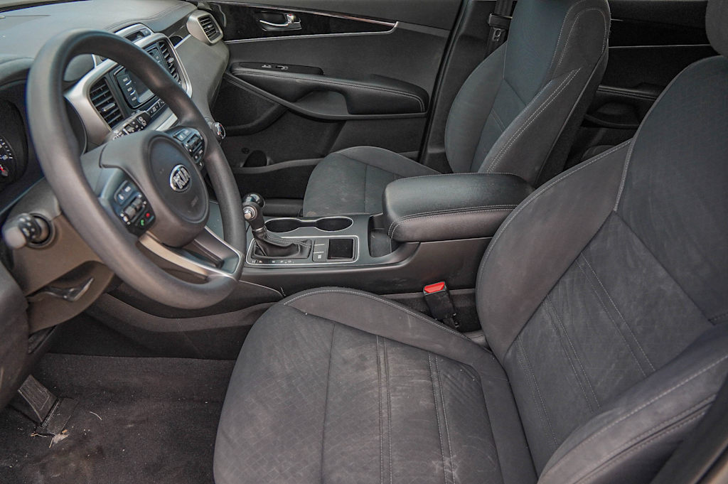 Thumbnail: 2016 Kia Sorento - 7