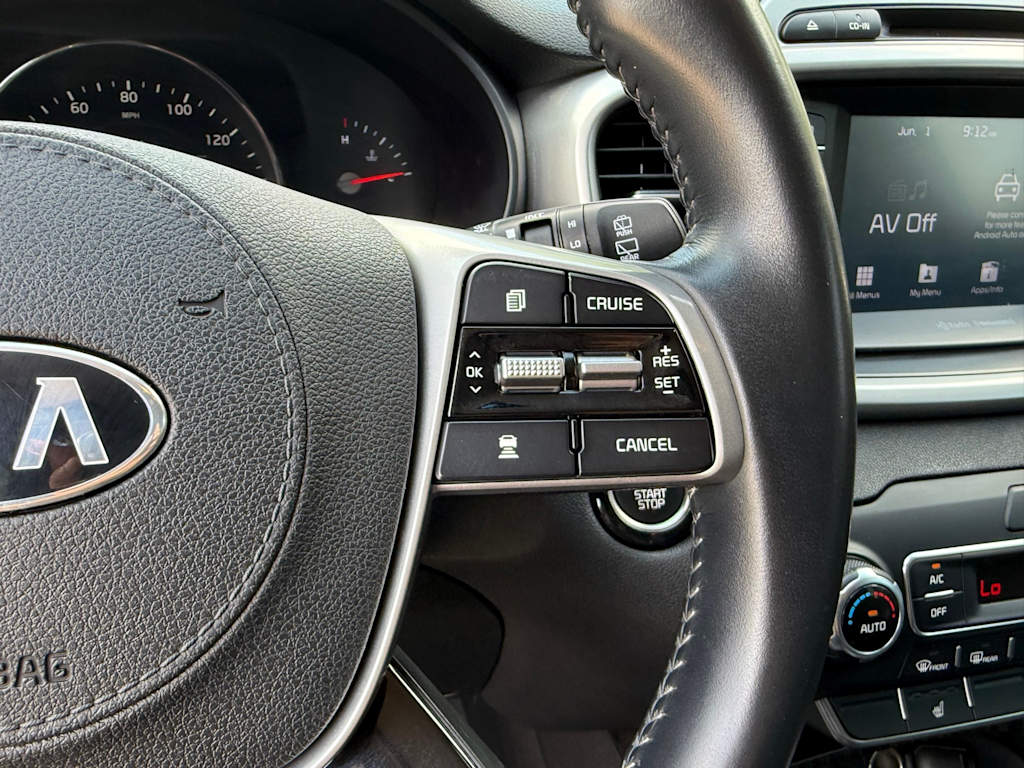 Thumbnail: 2019 Kia Sorento - 26