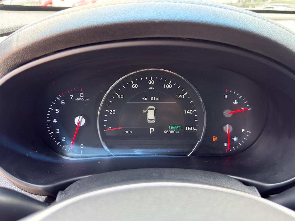 Thumbnail: 2019 Kia Sorento - 16