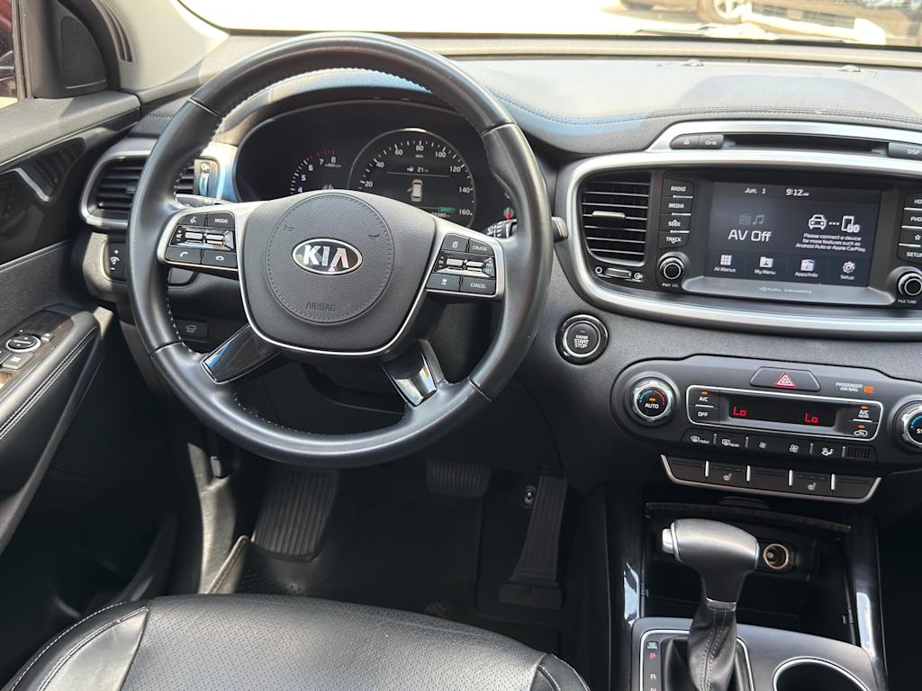 Thumbnail: 2019 Kia Sorento - 8