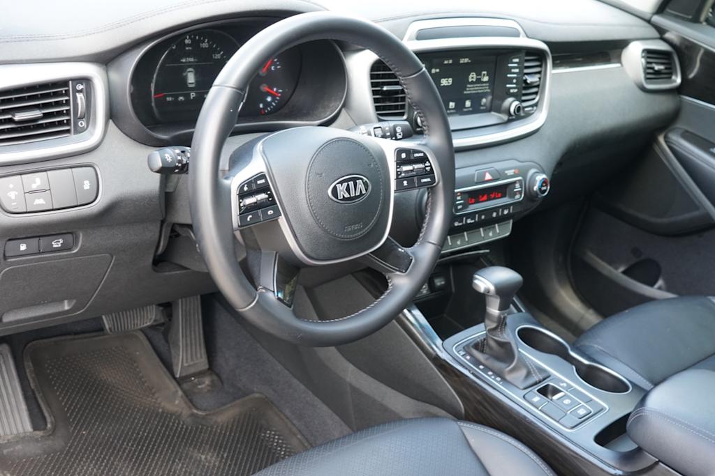 Thumbnail: 2020 Kia Sorento - 2
