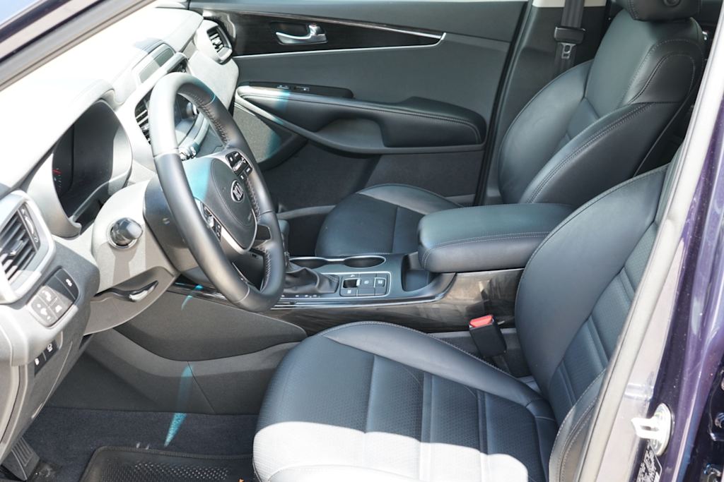 Thumbnail: 2020 Kia Sorento - 7