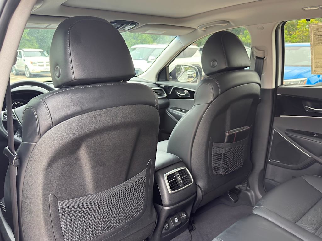 Thumbnail: 2019 Kia Sorento - 27
