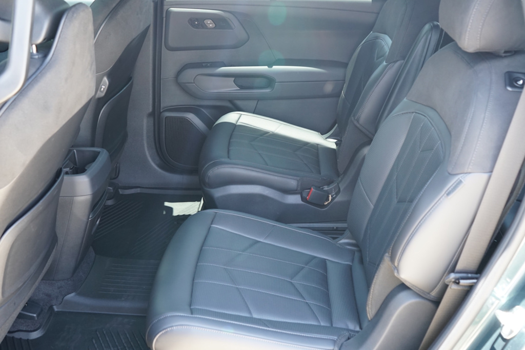 Thumbnail: 2027 Kia Telluride - 24
