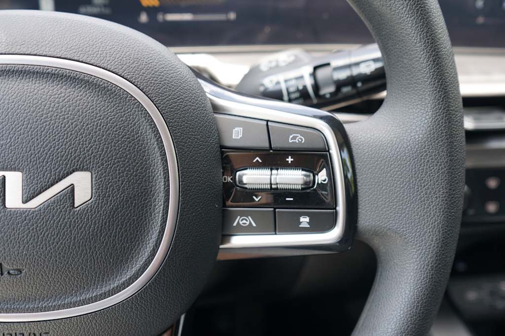Thumbnail: 2024 Kia Sorento - 18
