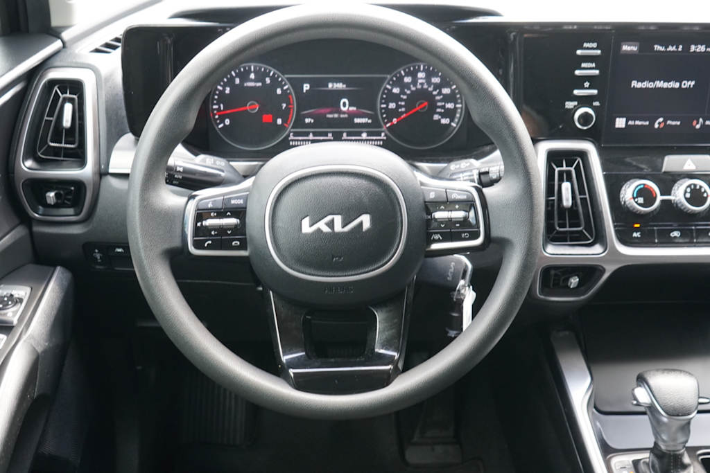 Thumbnail: 2022 Kia Sorento - 10