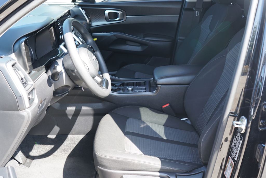 Thumbnail: 2021 Kia Sorento - 7