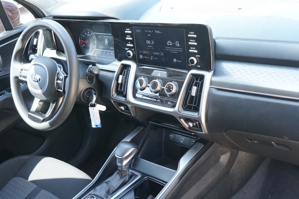 Thumbnail: 2021 Kia Sorento - 10