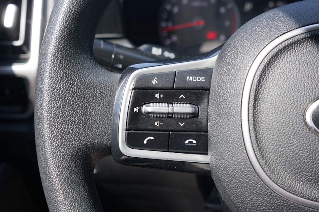 Thumbnail: 2021 Kia Sorento - 17