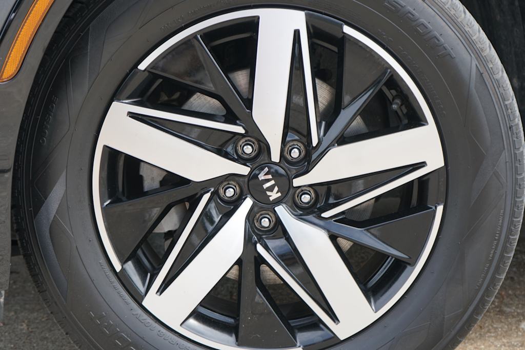 Thumbnail: 2021 Kia Sorento - 5